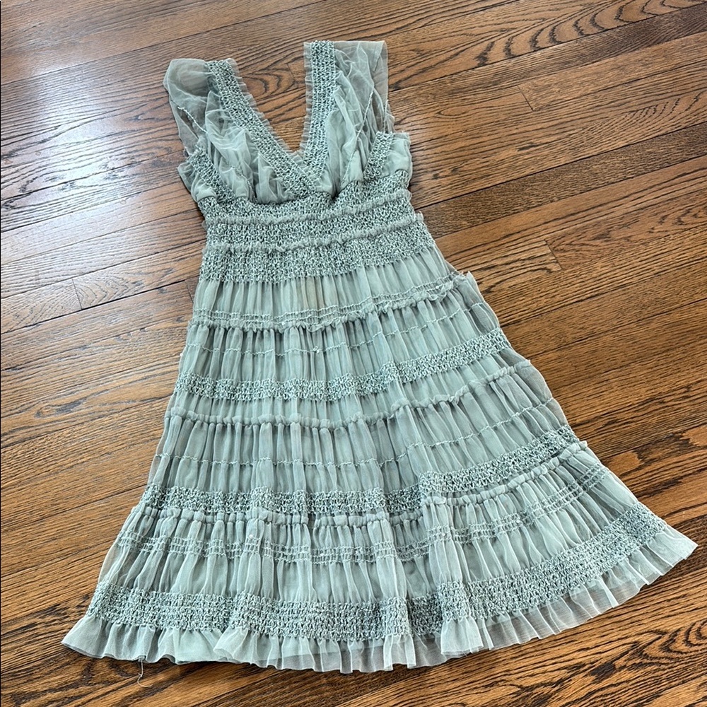 Max Studio Sage Green Midi Dress